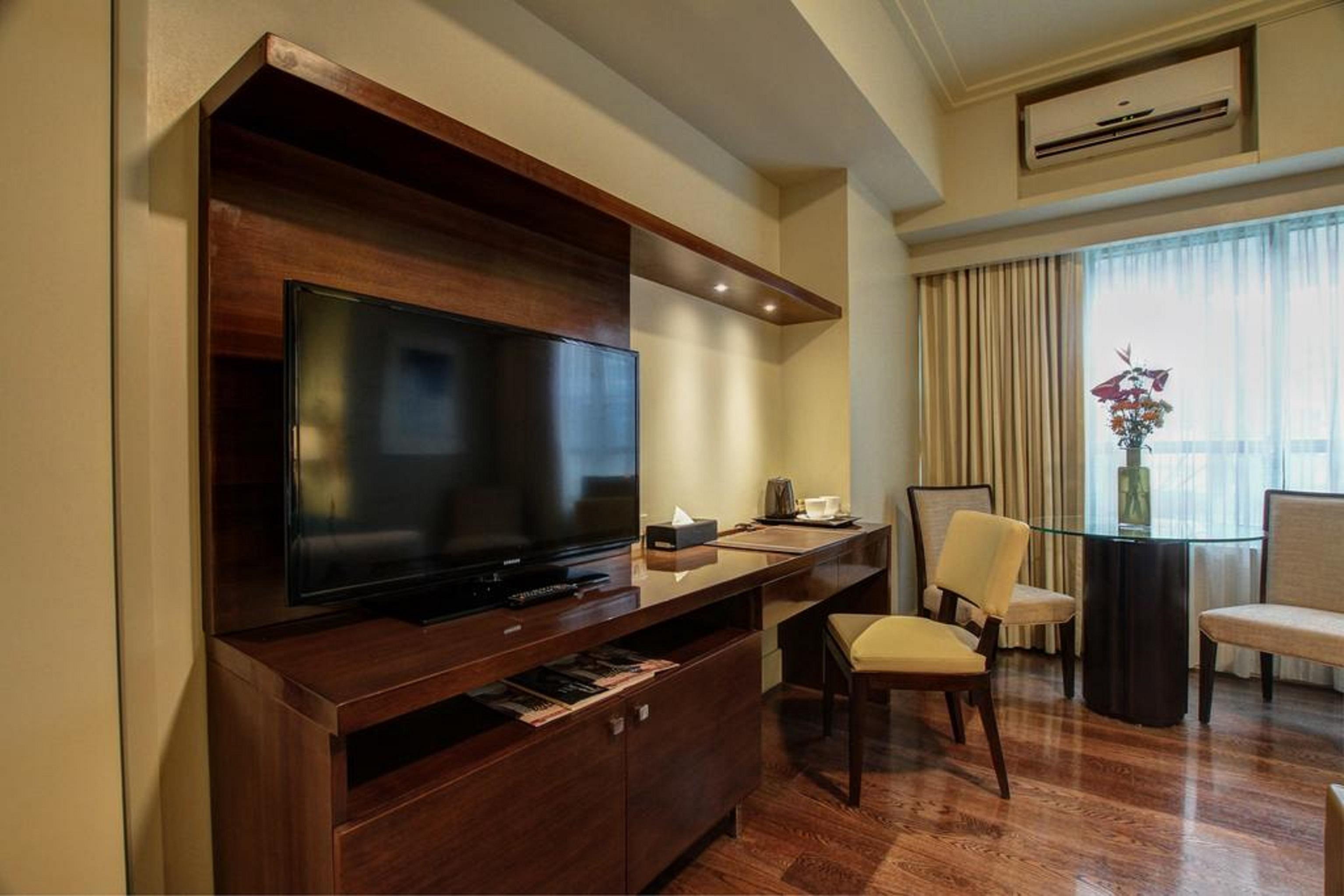Aruga Apartments By Rockwell Makati Makati City Bagian luar foto