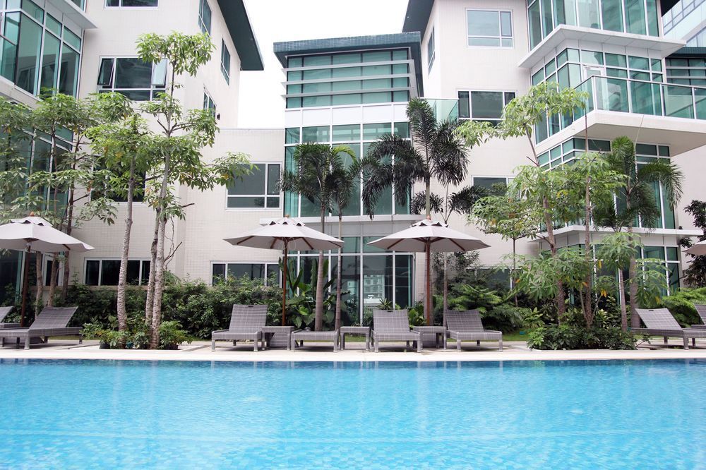 Aruga Apartments By Rockwell Makati Makati City Bagian luar foto